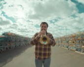 Un extrait du documentaire Les mains du monde. &mdash; PHOTO: Julien Cadieux