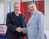 Chris d’Entremont (à gauche) et Kenneth Deveau (à droite).  &mdash; PHOTO: Shannon Nickerson