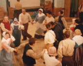 Une des scènes du film Le Tapis de Grand-Pré. Elle a été tournée pendant la célébration qui a suivi la messe de minuit à l'église de Grand-Pré.  &mdash; PHOTO: Archives