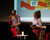 Le président et fondateur de Parole du coin, Jean Jhony Jean Baptiste, avec la coanimatrice de la soirée, Jovial Orlachi Osundu. &mdash; PHOTO: Rafaelle Belorgey / Parole du coin