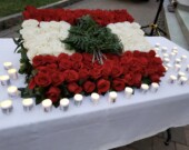 Un mémorial fait en union pour le Liban en 2020.  &mdash; PHOTO: de gracieuseté