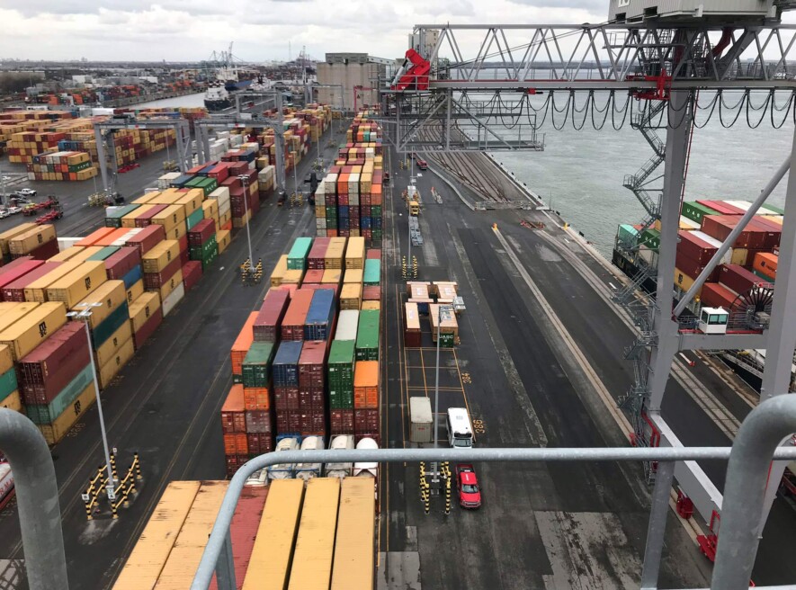 Le port de Montréal aurait perdu 24% du volume de biens qui passent par la métropole en deux ans.  