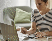 Racine est un outil gratuit d’intelligence artificielle générative développé par Financement agricole Canada.  
