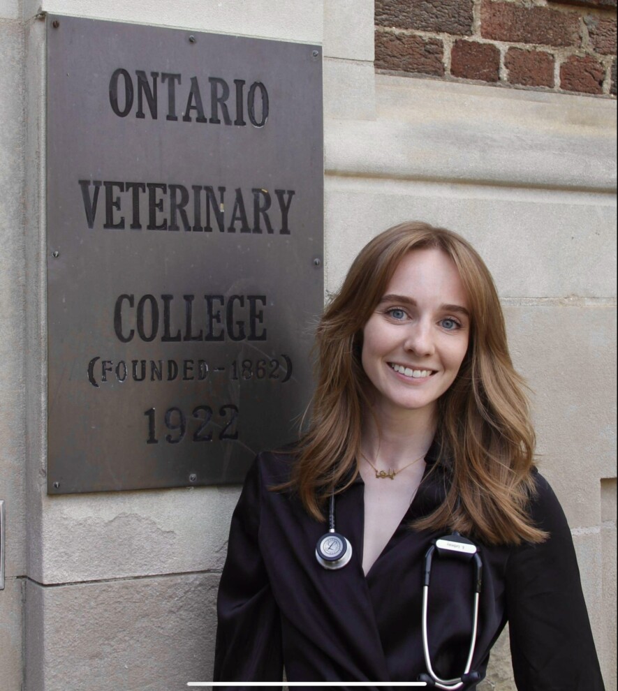 Élodie Lebeau poursuit ses études au Collège vétérinaire de l'Université de Guelph.   