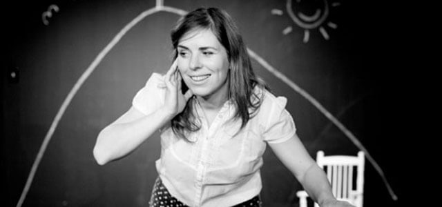 Johanna Nutter a écrit la pièce de théâtre Mon frère est enceinte pour partager l’histoire de son frère enceint qui lui a demandé d’être le coparent de l’enfant. Photo : Susan Moss.  