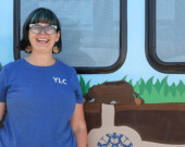 Avant de travailler aux côtés de la Yukon Literacy Coalition, Carrie-Anne McPhee a utilisé certains de ses programmes. &mdash; Photo : Manon Touffet
