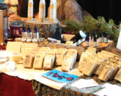 Depuis sa création en 2009, le marché ArtisaNord se tient tous les ans proche de la fin de l’année. &mdash; Photo : Archives A.B.
