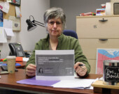 Pour Isabelle Salesse, directrice générale de l’AFY, le projet d’inclusion et de solidarité envers les communautés 2ELGBTQI+ permettra de reconnaître la pluralité des personnes au sein de la communauté francophone. Le projet se déroulera jusqu’en 2025. &mdash; Photo : Gwendoline Le Bomin
