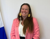 Sierra van der Meer a été nommée sous-ministre responsable de la Direction des services en français en janvier dernier. Ses dossiers prioritaires seront ceux de la santé et de l’éducation. &mdash; Photo : Gwendoline Le Bomin
