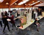 L’Expo-sciences régionale du Yukon a eu lieu le 27 mars dernier. Huit élèves du CSSC Mercier y ont participé.  &mdash; Photo : yukonstikinersf.org