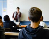 Le 22 janvier prochain, l’ACUFC consacre son Forum d’action 2025 à la rétention du personnel enseignant issu de l’immigration. Elle souhaite notamment créer un mécanisme de concertation national. &mdash; Photo : Taylor Flowe – Unsplash
