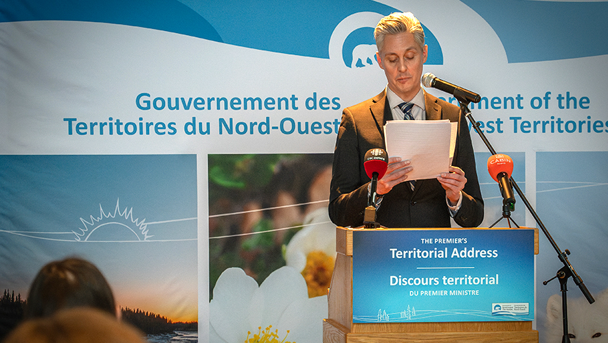 Pour R. J. Simpson, premier ministre des TNO, le moment est propice au renforcement de la diversification économique et il encourage les résidents du territoire à acheter des produits fabriqués au Canada.  &mdash; Photo : Cristiano Pereira