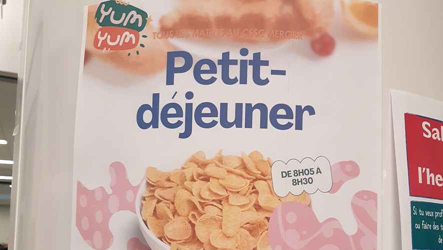 C’est à travers des annonces dans les médias sociaux et sur les murs du CSSC Mercier que plusieurs élèves ont découvert le service de déjeuners gratuits.  &mdash; Photo : Rébecca Fico