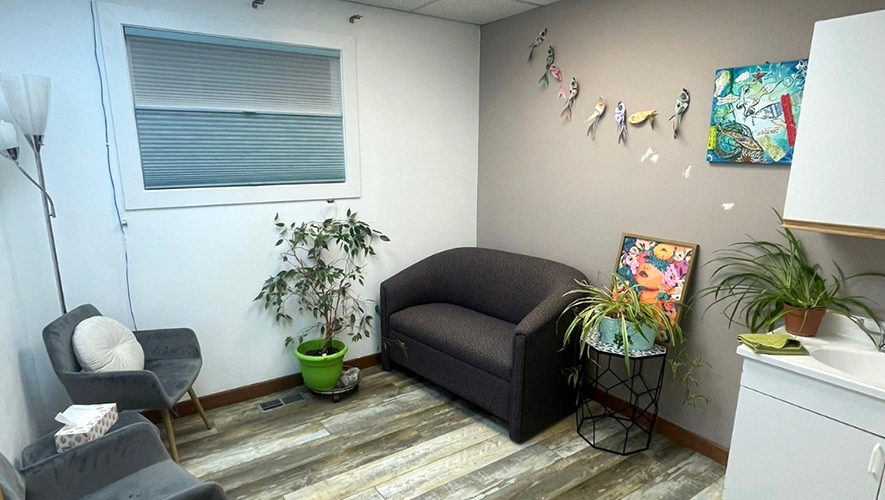 Les Essentielles ont ouvert une salle de confidentialité, un espace à la fois sécurisé et confidentiel pour les femmes. &mdash; Photo : Les Essentielles