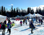 Le Festival nordique de Whitehorse a rassemblé plusieurs centaines de personnes de la communauté pour une journée de plein air et d’activités hivernales. &mdash; Photo : Maryne Dumaine
