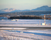 Ces travaux font partie d’un programme plus vaste visant à améliorer l’Aéroport international Erik-Nielsen de Whitehorse. &mdash; Photo : Archives A.B. 