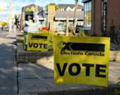 Le scrutin au Canada est appelé majoritaire à un tour : le candidat ou la candidate qui remporte le plus de voix remporte le siège de la circonscription. &mdash; Photo : Can Pac Swire – Flickr