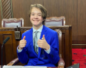 En janvier 2024, Tristan Gagnon a participé au Parlement jeunesse pancanadien avec d’autres membres du comité.
 &mdash; Photo : Marguerite Tölgyesi