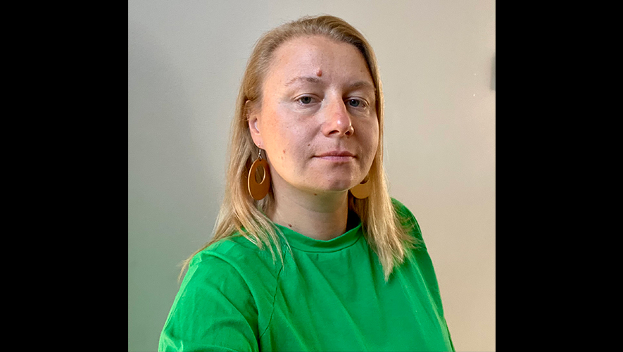 Ketsia Houde-McLennan, directrice à la Direction de la condition féminine et de l’équité des genres, a vu de grandes avancées depuis qu’elle s’est installée au Yukon, 15 ans auparavant, même si elle reconnaît que du travail reste à faire. &mdash; Photo : Ketsia Houde-McLennan