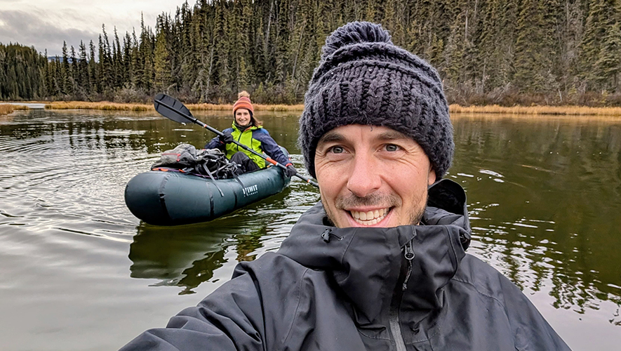 Après un premier passage au Yukon en 2020, Geoffrey et sa compagne ont décidé de revenir s’y installer en 2024. &mdash; Photo : Geoffrey Billier
