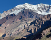 Aconcagua (6 963 m). &mdash; Photo : @jessyonadventures