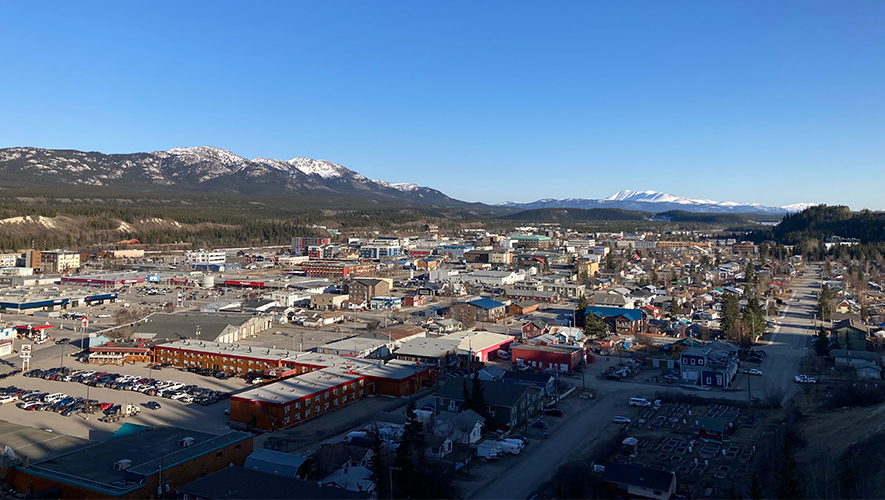 Le coût de la vie dans le Grand Nord est un enjeu majeur. Il existe pourtant plusieurs stratégies pour réduire ses dépenses tout au long de l’année. &mdash; Photo : Gwendoline Le Bomin 