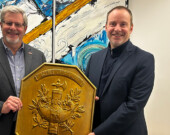 Yannick Klein prend le relais du poste de consul honoraire de France, au Yukon. &mdash; Photo : Maryne Dumaine