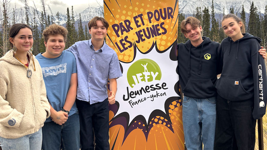 Les membres du comité JeFY participeront à l’événement de diverses façons, notamment en animant des kiosques lors de la première heure. &mdash; Photo : Marguerite Tölgyesi