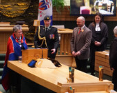 Justin Ziegler a été assermenté à l’Assemblée législative le 19 novembre dernier, aux côtés des députés de l’opposition officielle. Il est la première personne à avoir prêté serment d’allégeance en français dans l’histoire moderne de l’Assemblée législative.  &mdash; Photo : Gwendoline Le Bomin