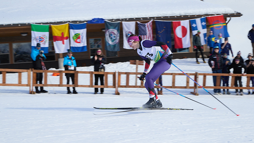 Whitehorse accueillera la 28e édition des Jeux d’hiver de l’Arctique, réunissant plus de 2 000 athlètes issus de l’Arctique circumpolaire. Le ski de fond est l’une des épreuves des Jeux.   &mdash; Photo : Courtoisie Team Yukon - Stephen Anderson Lindsay