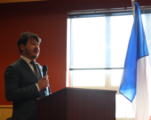 Durant sa visite, Raphaël Dang a rencontré la communauté francophone du Yukon. &mdash; Photo : Pamela Battiston 