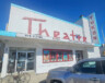 Le Yukon Theatre, cinéma emblématique de Whitehorse. &mdash; Photo : Kahina Chouiter 
