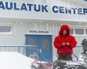 Maya Poirier à Paulatuk avant le départ de l’opération NANOOK-NUNALIVUT 26. &mdash; Photo : Facebook Maya Poirier