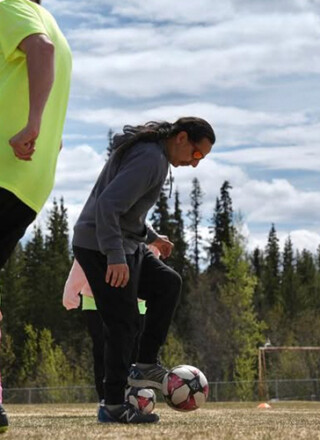 Le 29 mai dernier, les Olympiques spéciaux du Yukon a organisé les Northwestel Development Games. &mdash; Photo : Armand Guilbeaut