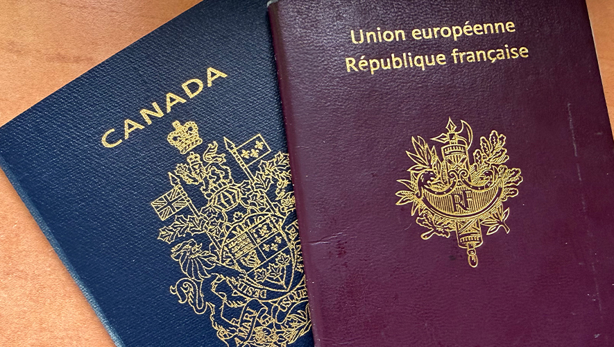 Plusieurs options sont disponibles pour renouveler des passeports français. &mdash; Photo : Maryne Dumaine